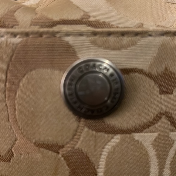 Coach - Picture 2 of 10